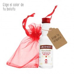 Vodka Smirnoff botellita con etiqueta y bolsita 