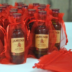 Botellita whisky Jameson
